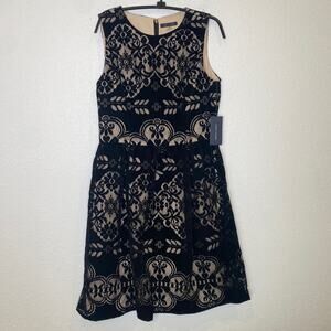 Tommy Hilfiger Black Velvour NWT Lace Floral Pattern Holiday Dress Sz 6